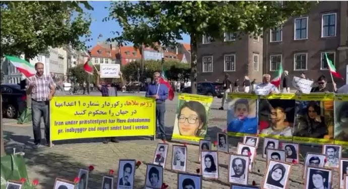 کپنهاگ - آکسیون ایرانیان آزاده در همبستگی با قیام سراسری مردم ایران - ۱۱شهریور - 2