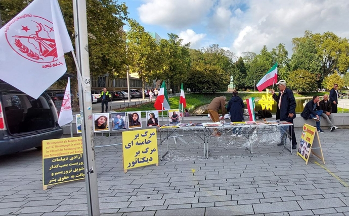دوسلدورف - آکسیون ایرانیان آزاده در همبستگی با قیام سراسری مردم ایران
