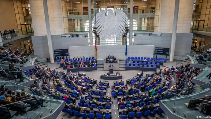 بوندستاگ، پارلمان فدرال آلمان 
