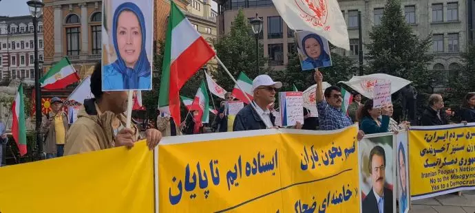 اسلو - آکسیون ایرانیان آزاده در همبستگی با قیام سراسری مردم ایران - ۱۸شهریور - 19