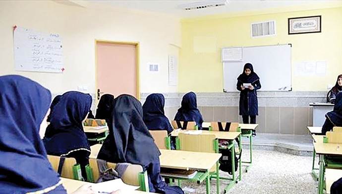 تصویری از مدرسه دخترانه در ایران