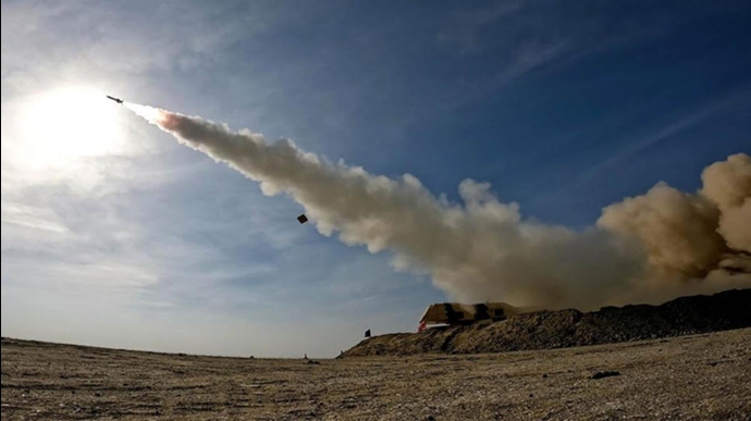 حمله موشکی - عکس از رویترز