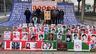 هامبورگ - برگزاری نمایشگاه تصاویر شهیدان در همبستگی با قیام سراسری