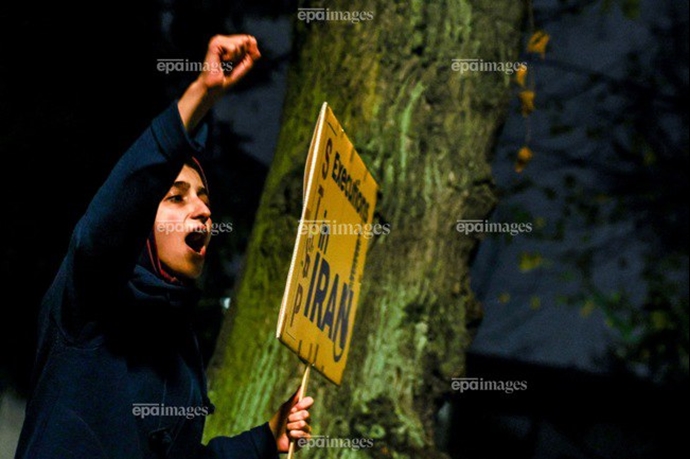 برلین - تظاهرات ایرانیان آزاده در برابر لانه جاسوسی آخوندها در آلمان - ۱۰آبان