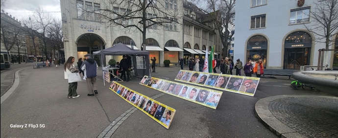 زوریخ - برگزاری نمایشگاه عکس توسط ایرانیان آزاده در اعتراض به افزایش سرکوب در ایران - ۳۰بهمن