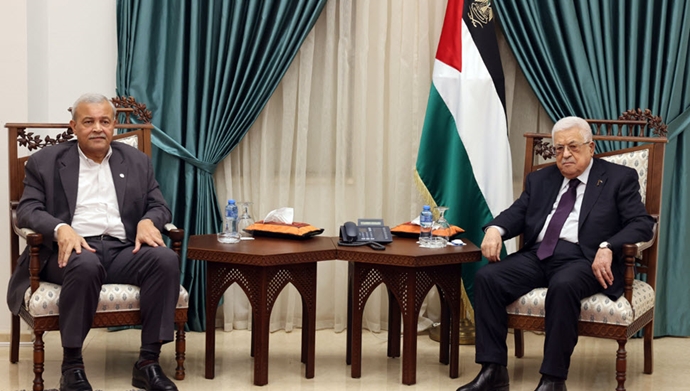 دیدار محمود عباس با دکتر یونس الخطیب رئیس هلال احمر فلسطین 