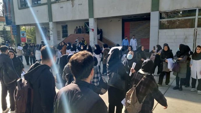 شیراز -تجمع اعتراضی پرستاران و کادر درمان -۱۹ اسفند