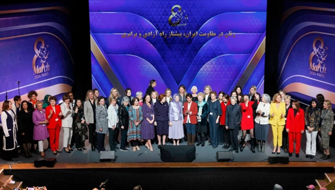 اجلاس بین‌المللی روز جهانی زن در پاریس با حضور خانم مریم رجوی و شخصیت‌های سیاسی زن از ۲۸کشور جهان