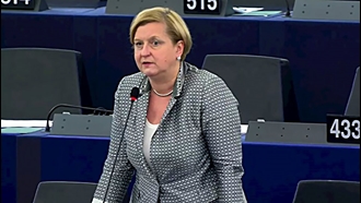 آنا فوتیگا پارلمانتر اروپا