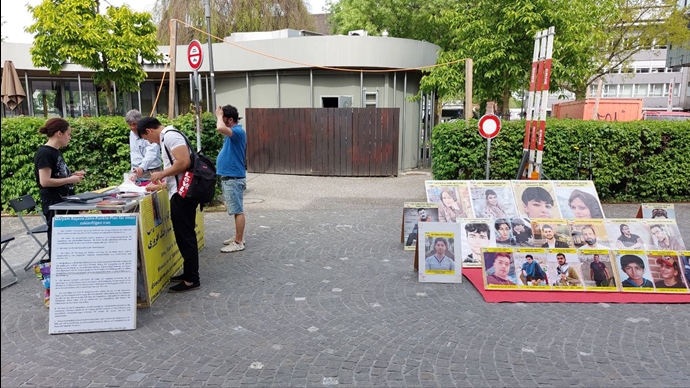 آرائو. سوئیس - میز کتاب ایرانیان آزاده علیه اعدامهای جنایتکارانه خامنه‌ای - ۱۱اردیبهشت