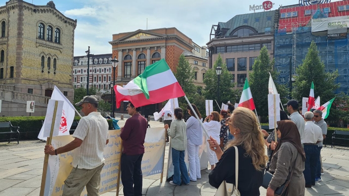 اسلو - تظاهرات ایرانیان آزاده علیه اعدامهای جنایتکارانه آخوندها - ۱۳مرداد