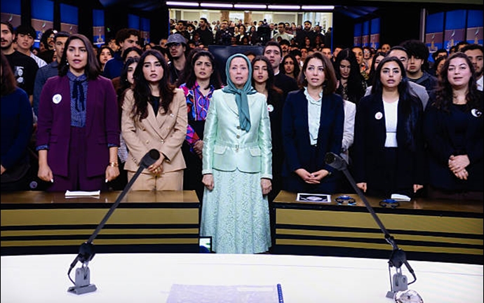 کنفرانس جوانان کنفرانس جوانان