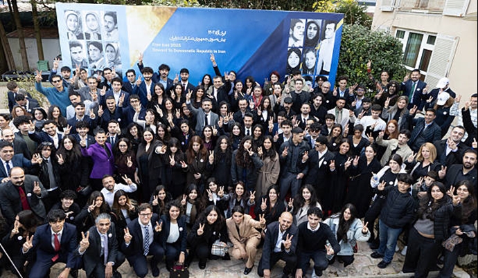 کنفرانس جوانان۱۴ کنفرانس جوانان۱۴