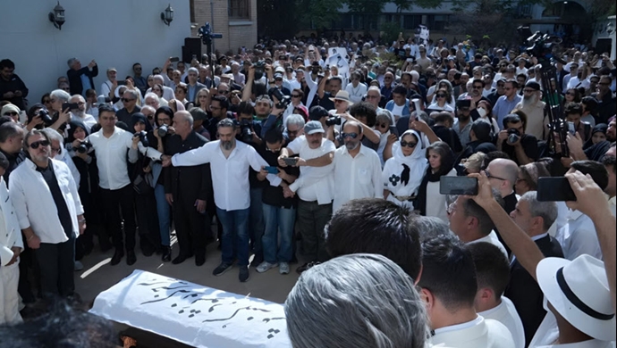 مراسم تشییع پیکر ناصر تقوایی، کارگردان برجسته سینمای ایران