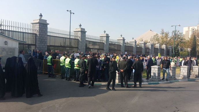 تهران - تجمع اعتراضی بازنشستگان معدن و فولاد - یکشنبه ۴آبان ۱۴۰۴