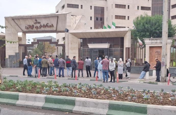 رشت - تجمع اعتراضی متقاضیان مسکن