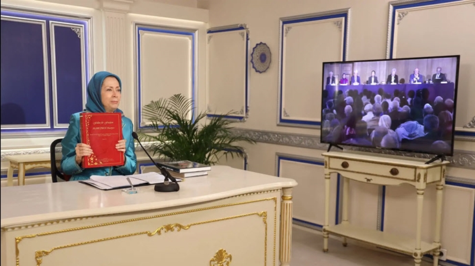 کنفرانس در چرچ‌هاوس لندن 