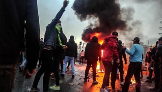 قیام آبان ۹۸- عکس از آرشیو