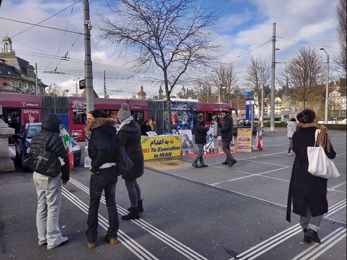 لوسرن سوئیس - آکسیون ایرانیان آزاده در حمایت از کارزار سه‌شنبه‌های نه به اعدام - ۲۷آبان