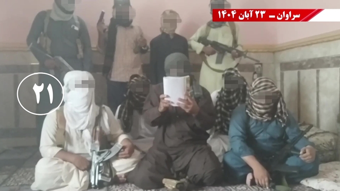 سری سوم کـارزار قیـام آبـان با درود به شهیـدان سری سوم کـارزار قیـام آبـان با درود به شهیـدان