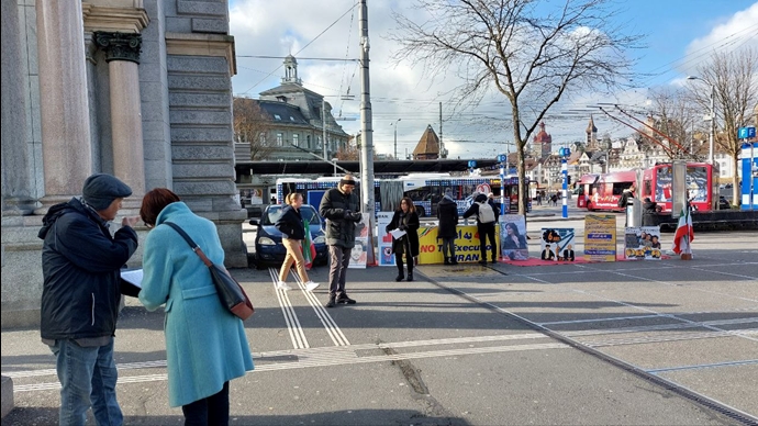 لوسرن سوئیس - آکسیون ایرانیان آزاده در حمایت از کارزار سه‌شنبه‌های نه به اعدام - ۲۷آبان