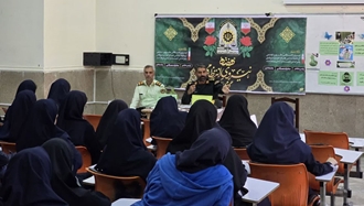 نیروی انتظامی به جای معلم در کلاس درس