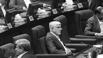 عارف در مجلس ارتجاع