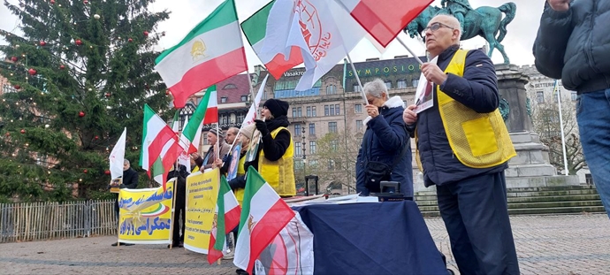 مالمو - سوئد - آکسیون ایران آراده در حمایت از مقاومت ایران - ۸اآذر ۱۴۰۴ مالمو - سوئد - آکسیون ایران آراده در حمایت از مقاومت ایران - ۸اآذر ۱۴۰۴