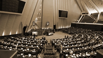 مجلس ارتجاع - عکس از آرشیو