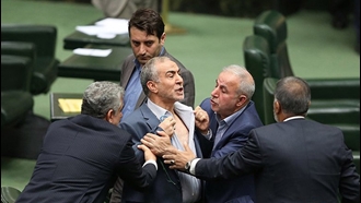 دعوای تندروهای نظام