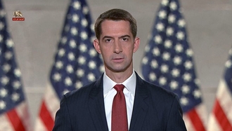 سناتور تام کاتن، رئیس کمیته اطلاعات سنای آمریکا