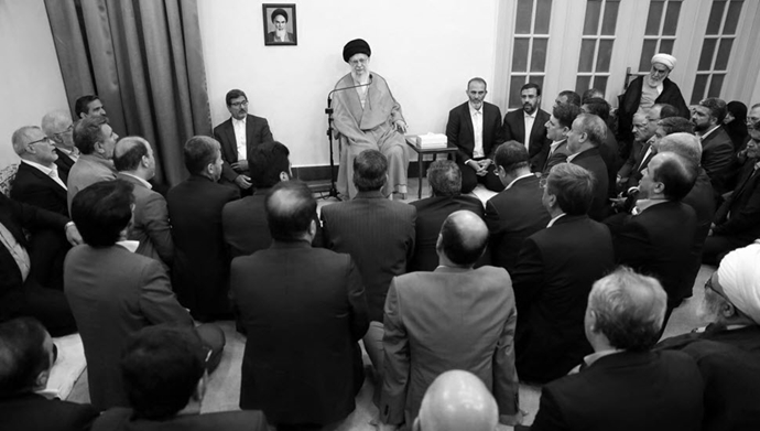 خامنه‌ای خلیفه ارتجاع