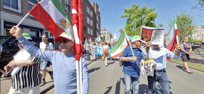 هلند - تظاهرات ایرانیان آزاده به‌مناسبت روز جهانی کارگر - ۱۱اردیبهشت