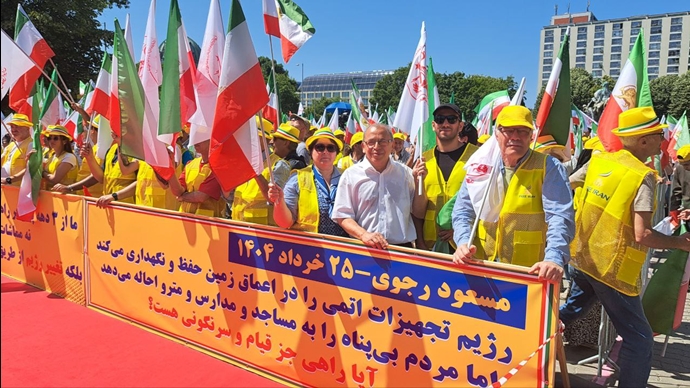 برلین - تظاهرات بزرگ ایرانیان آزاده با شعار دموکراسی، آزادی با مریم رجوی - ۳۱خرداد ماه
