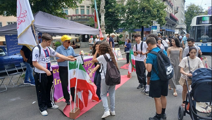 زوریخ سوئیس - برگزاری میز کتاب و نمایش تصاویر شهیدان در همبستگی با زندانیان سیاسی - ۲ تیرماه ۱۴۰۴