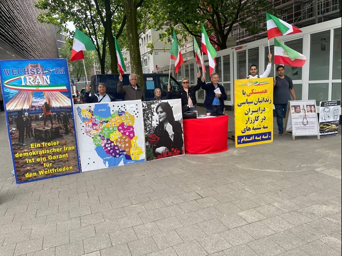 هامبورگ - میز کتاب و آکسیون ایرانیان آزاده در اعتراض به اعدامها در ایران - ۱۵خرداد ۱۴۰۴