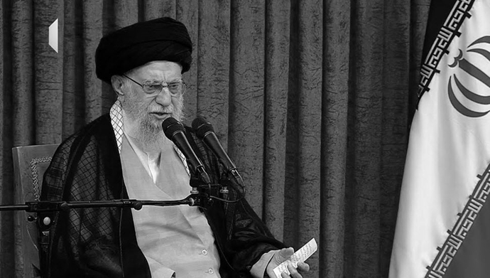 خامنه‌ای ولی‌فقیه ارتجاع