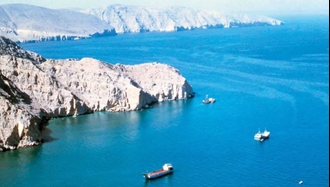 تنگه هرمز