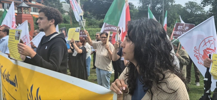 اسلو - آکسیون ایرانیان آزاده در اعتراض به اعدام جنایتکارانه بهروز احسانی و مهدی حسنی - ۵مرداد ماه