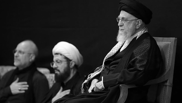 خامنه‌ای ولی‌فقیه ارتجاع