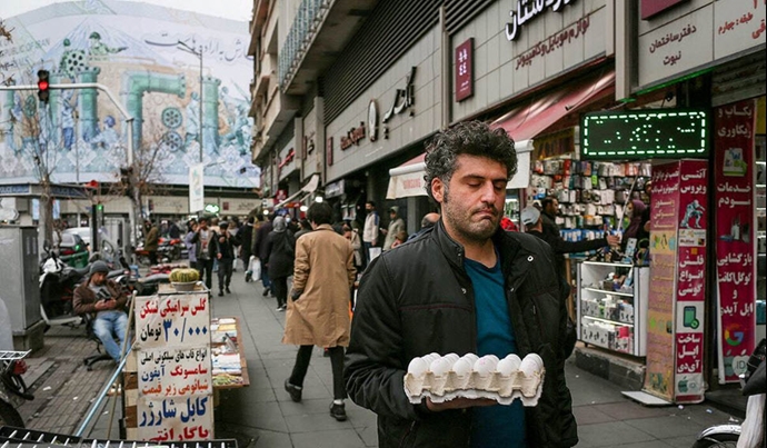 بازاری در تهران