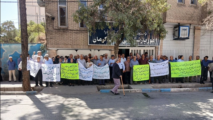 کرمان -تجمع اعتراضی بازنشستگان فولاد - یکشنبه ۹شهریور ۱۴۰۴