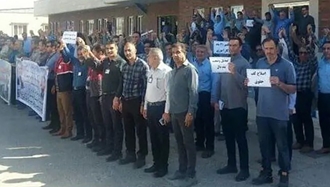 تجمع اعتراضی کارگران نفت و گاز آغاجاری