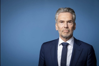 دیک شوف نخست‌وزیر هلند