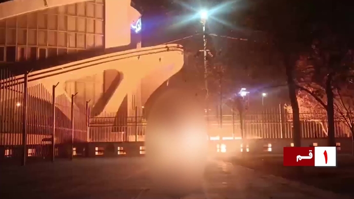 ۶۰شعله و درود آتشین به شهیدان قیام‌آفرین 