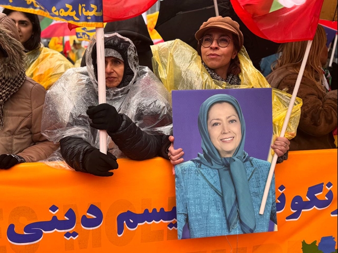 بروکسل - تظاهرات ایرانیان آزاده در حمایت از قیام سراسری -۲۰ دی ماه