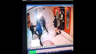 حمله نیروهای سرکوب به مردم و جوانان شورشگر در تهران