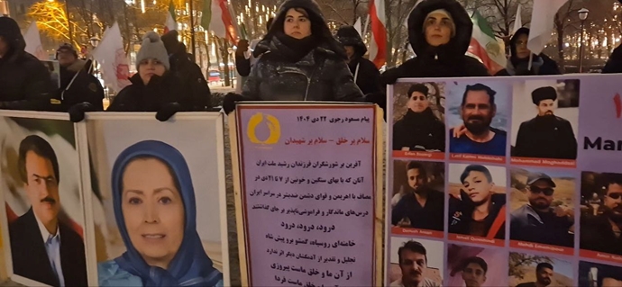 اسلو - اکسیون هواداران مجاهدین خلق در حمایت از قیام سراسری مردم ایران - ۲۳دی ۱۴۰۴ اسلو - اکسیون هواداران مجاهدین خلق در حمایت از قیام سراسری مردم ایران - ۲۳دی ۱۴۰۴