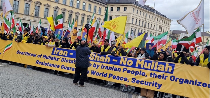 ویدئوها و عکسهایی از تظاهرات ایرانیان آزاده در مونیخ