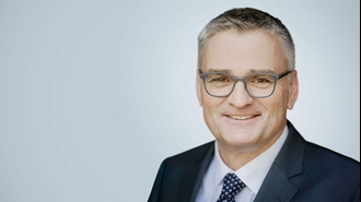 استفان کورنلیوس سخنگوی دولت فدرال آلمان